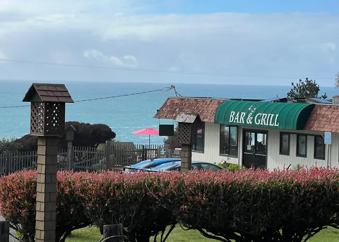 Ocean Cove Lodge